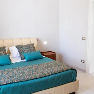 family-green-suite.sicilyhotelsitaly.net/
